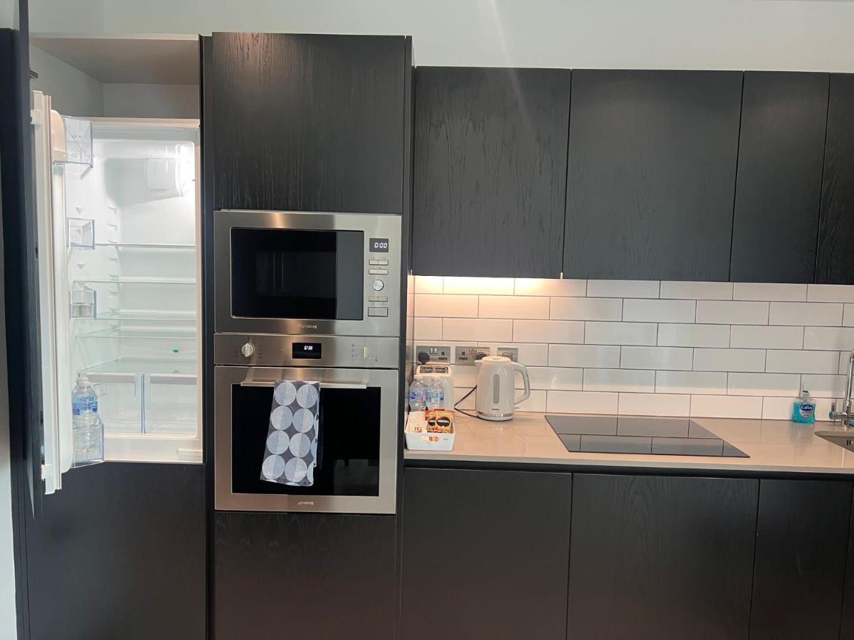 One West Point , Icon Tower Apartment London Exterior photo